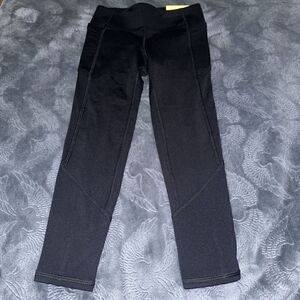 All in motion Girls' Leggings  Mid rise Black Size XS(4/5). NWT. Q